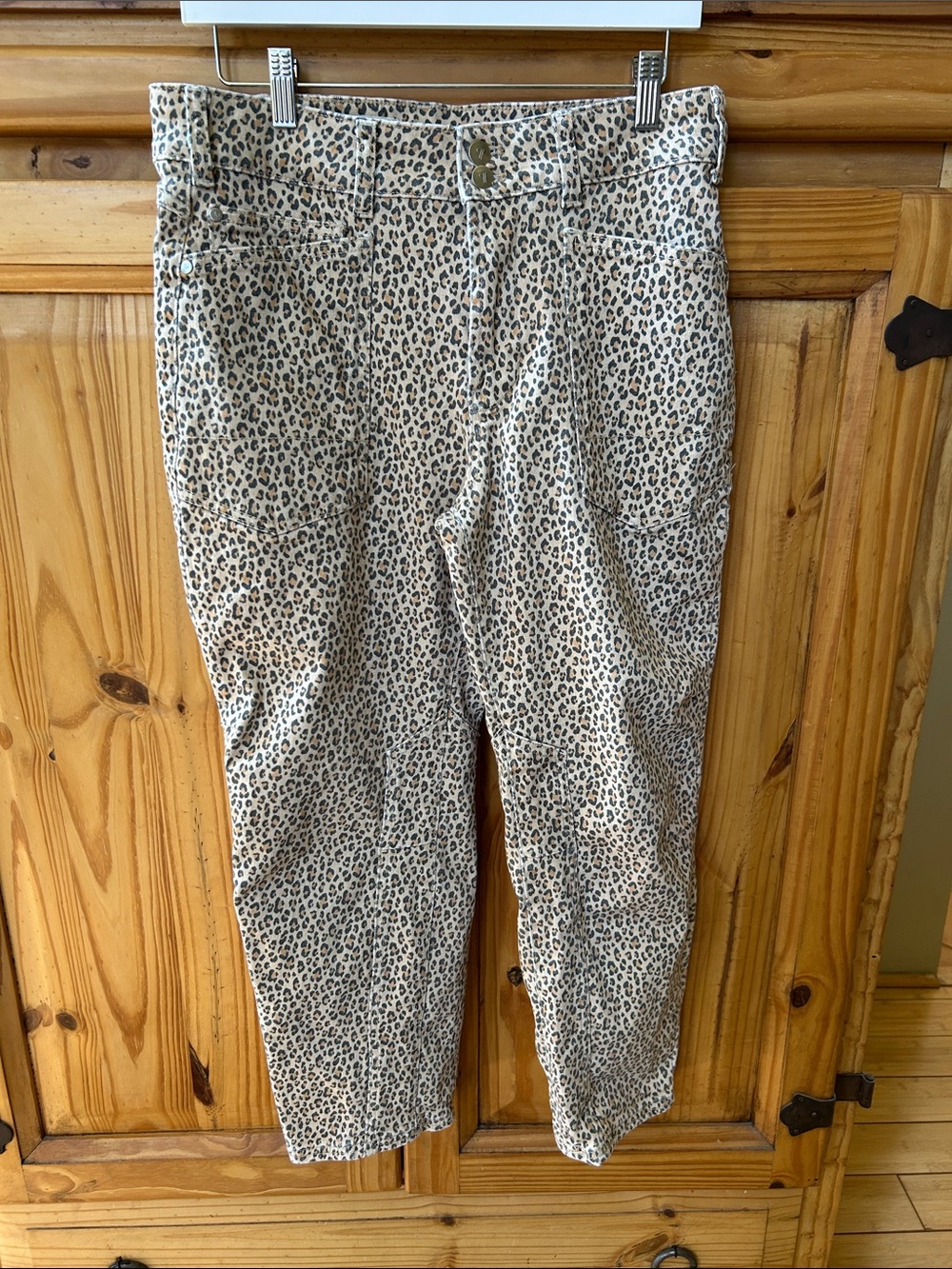 Anthropologie Pilcro Jeans The Wander Leopard Print Mid-Rise Pants 28